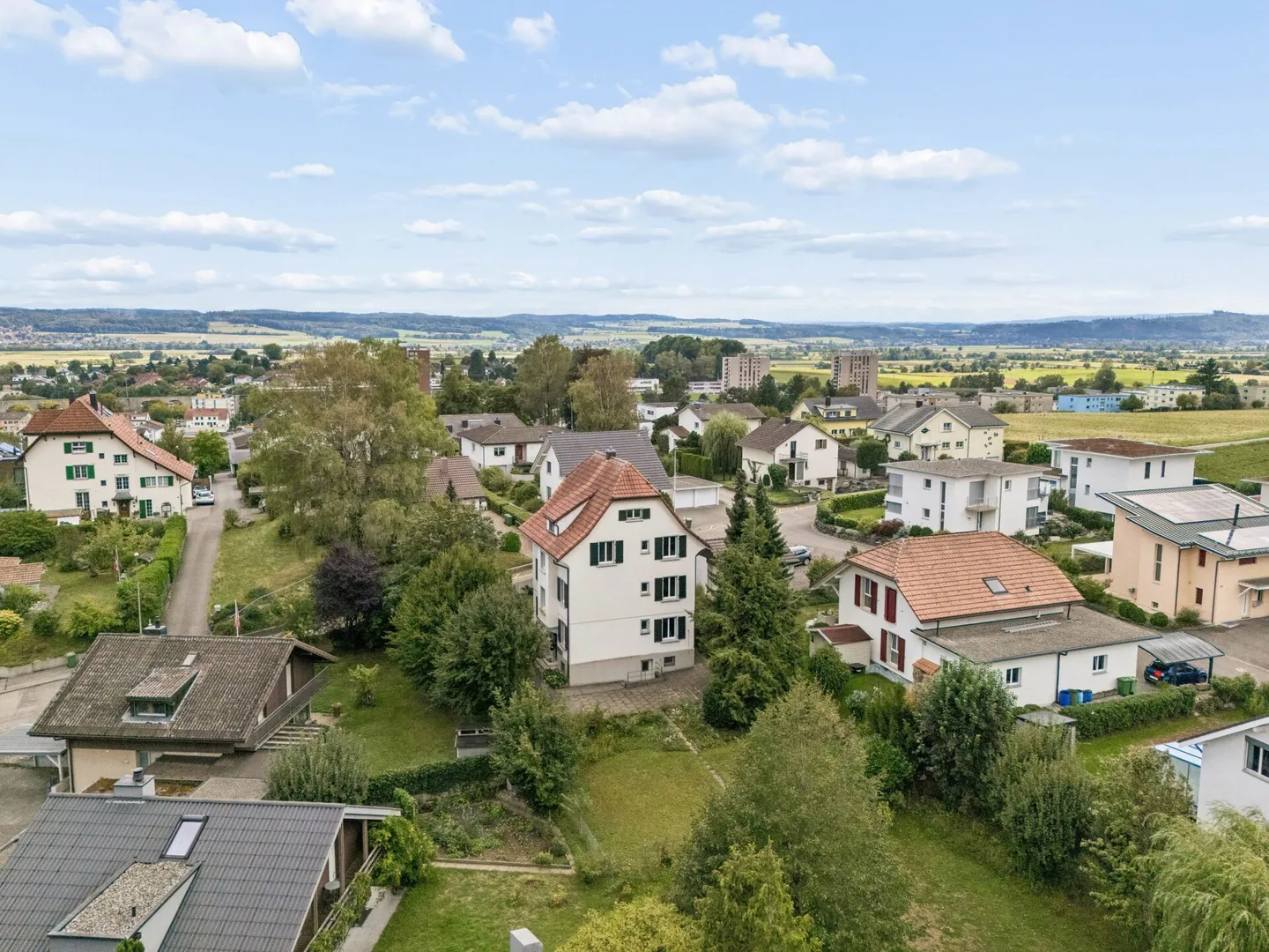 Vielseitiges Dreifamilienhaus mit viel Umschwung und grossem Potenzial - Photo 14 of 15