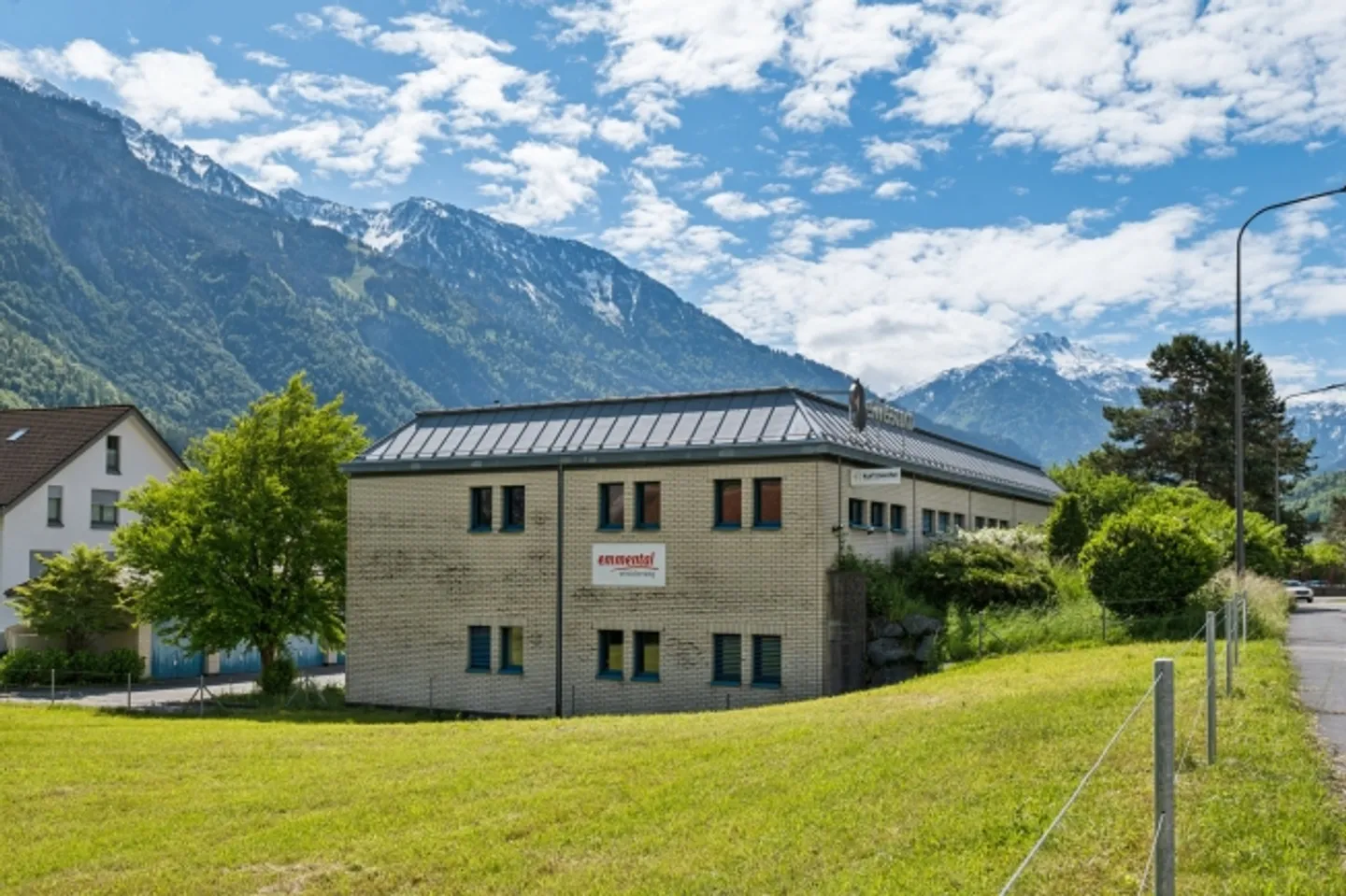 Vielseitige Gewerbefläche in Glarus - Foto 1 von 1