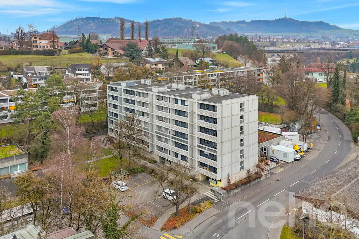 Casa multifamiliare completamente affittata vicino a Berna con rendimenti stabili - Foto 1 di 12