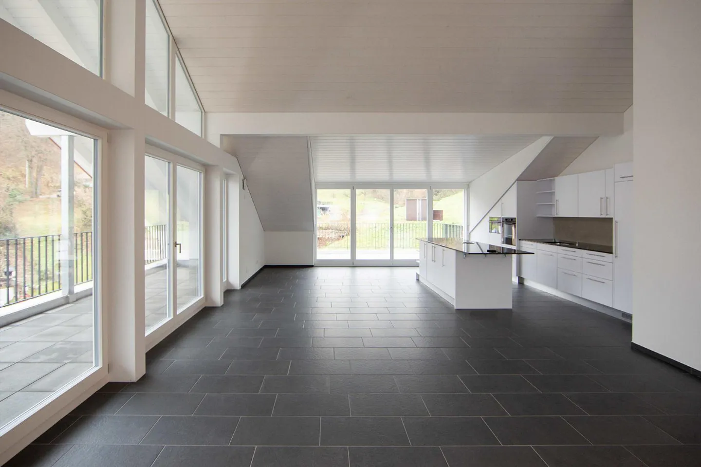 Appartamento moderno e tranquillo - Foto 1 di 9