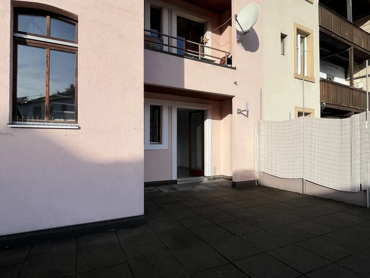 Appartamento con 3,5 stanze in affitto immediato nel centro di Moutier! - Foto 7 di 8