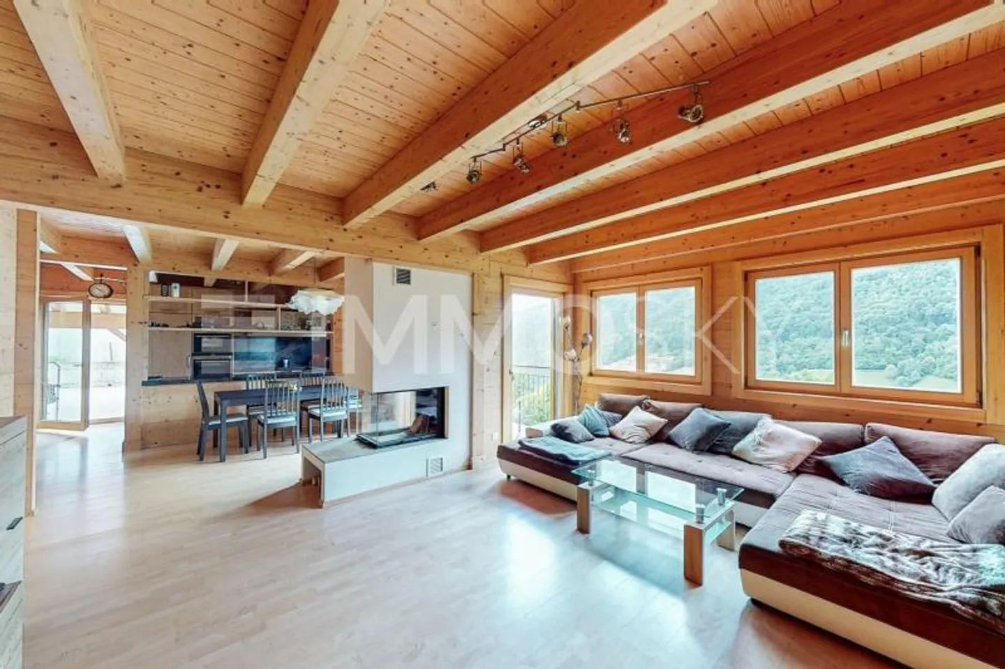 Espace privé avec élégance : Terrasse et vue sur la nature - Photo 2 sur 6