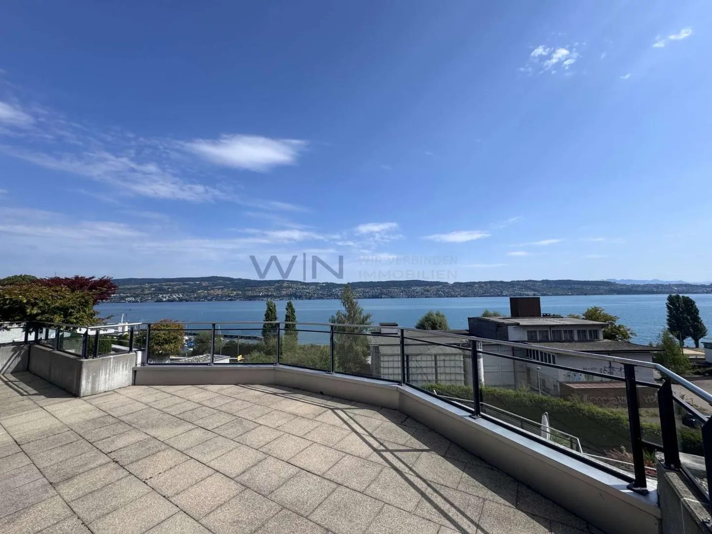 Appartamento di Lusso con Vista Lago - Foto 8 di 13