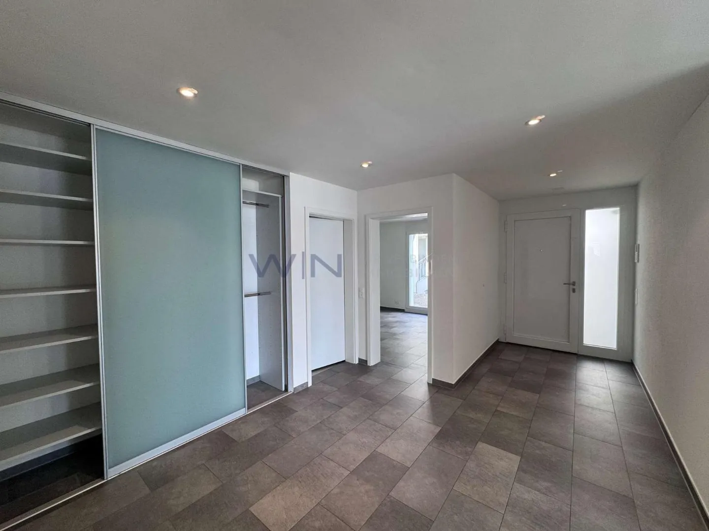 Appartamento di Lusso con Vista Lago - Foto 9 di 13