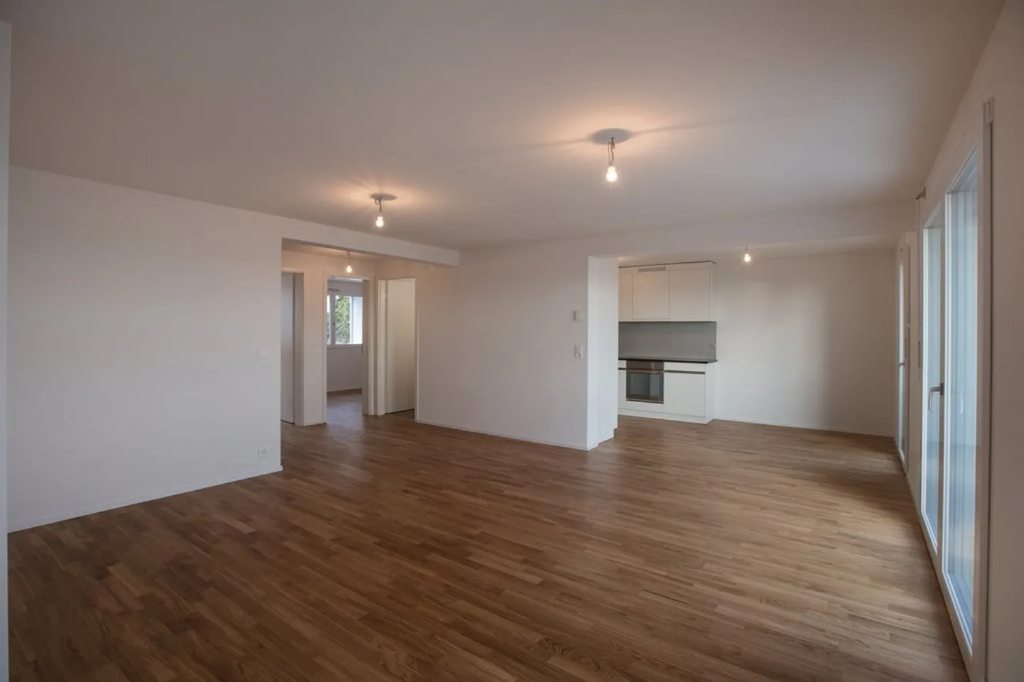 Charmante Wohnung mit Balkon - Foto 3 von 7