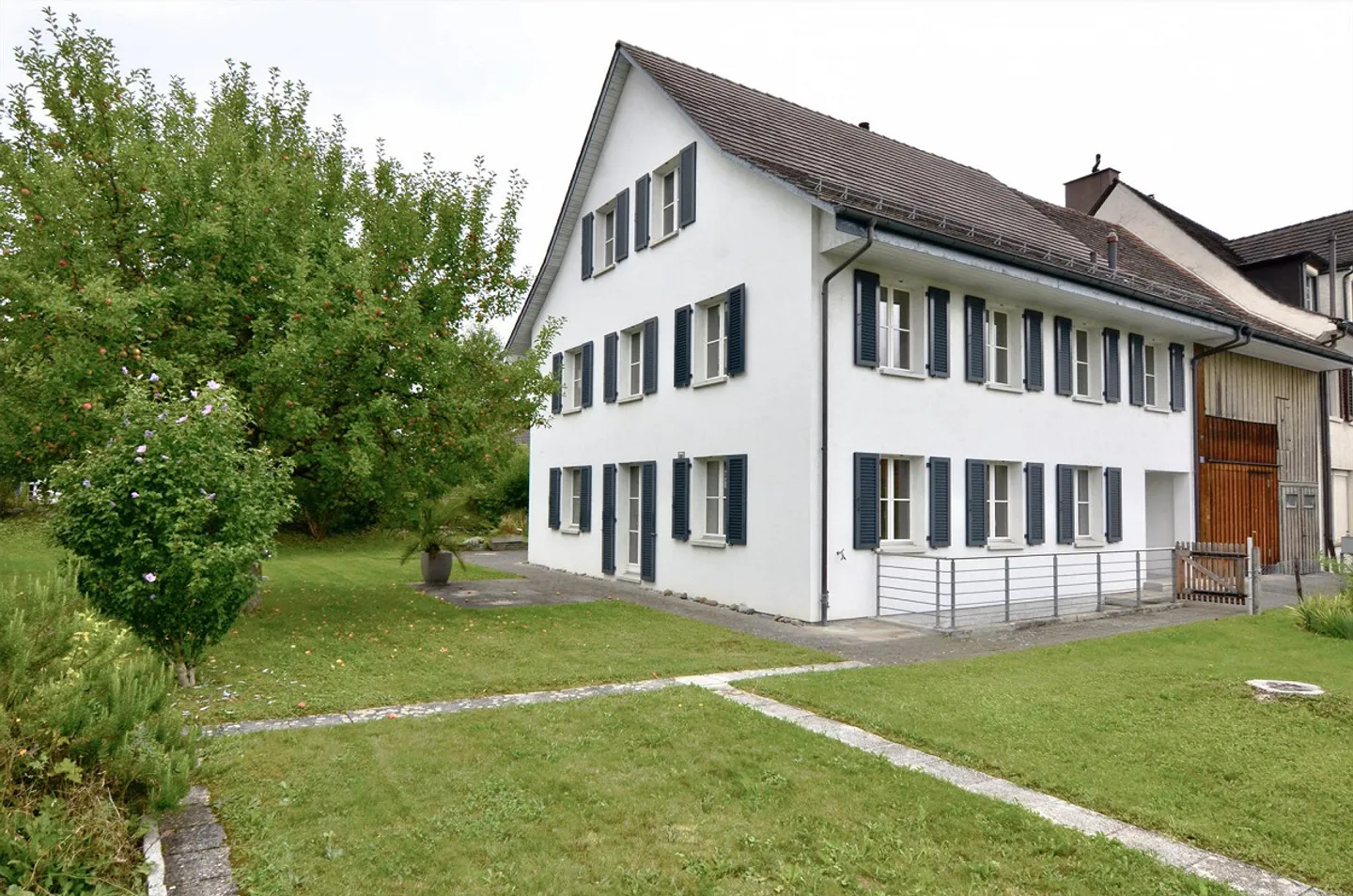 Maison individuelle de 6 1/2 pièces - Photo 1 sur 10