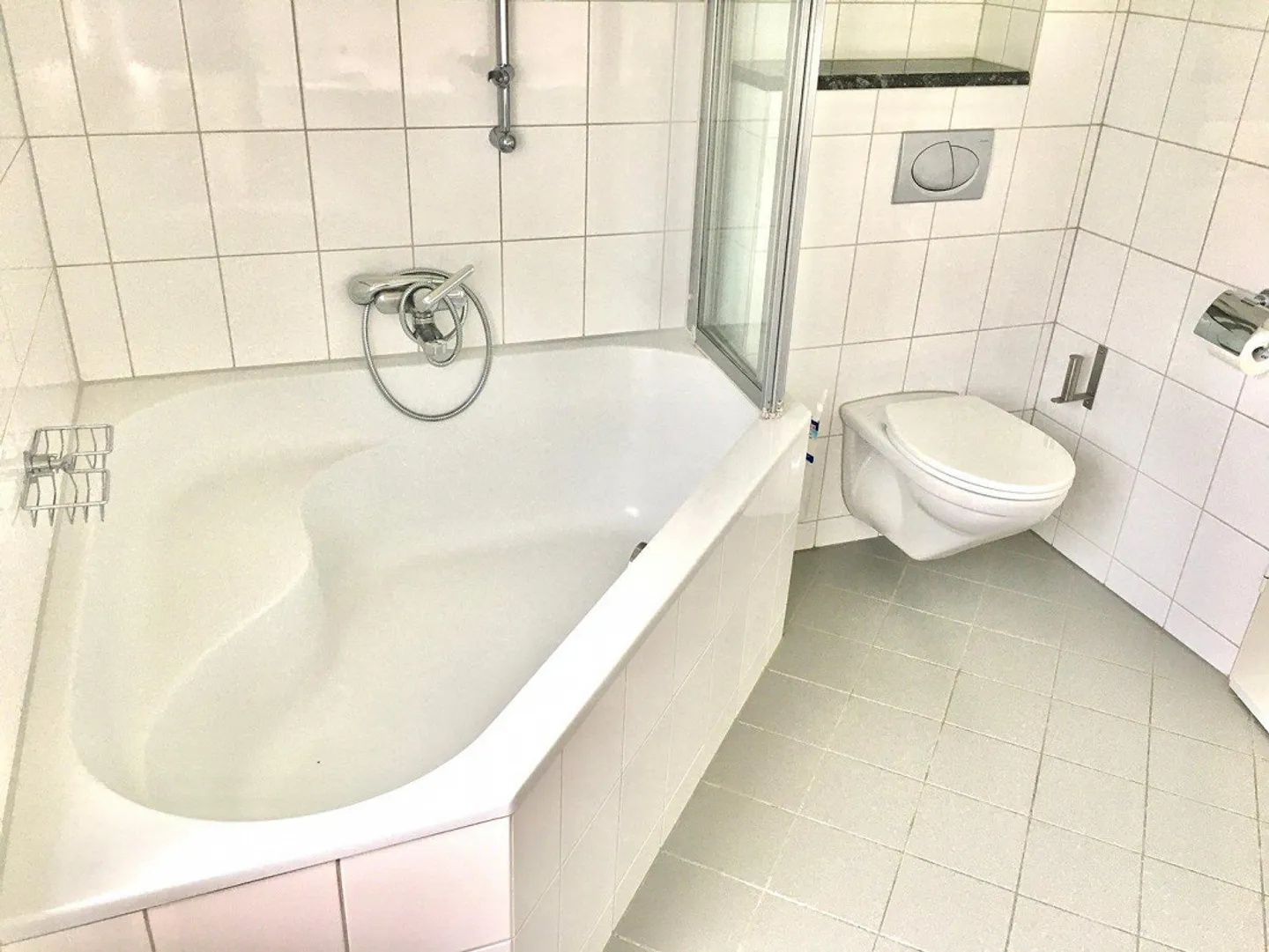 Zentral Wohnen am Stadtrand? Bei uns zuschlagen... - Foto 4 von 11