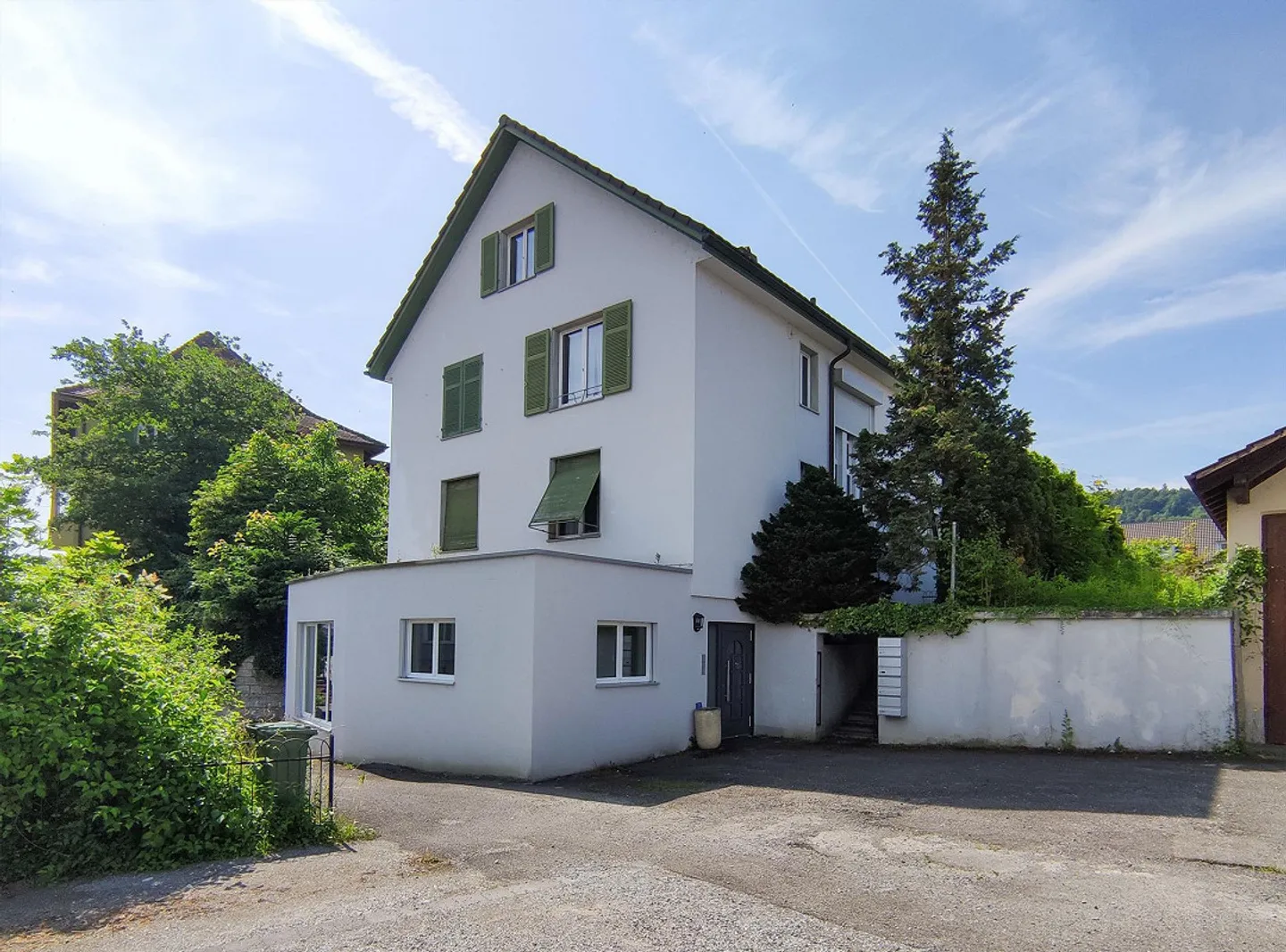 Appartement moderne de 2,5 pièces avec vue sur le Munot - Photo 2 sur 11