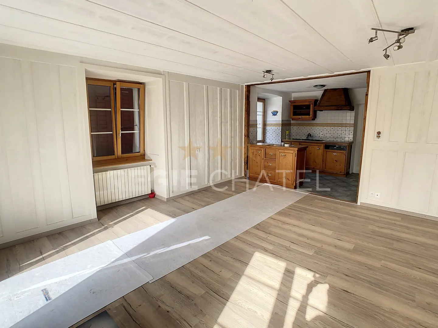 Charmantes Einfamilienhaus in der Stadt - Foto 5 von 14