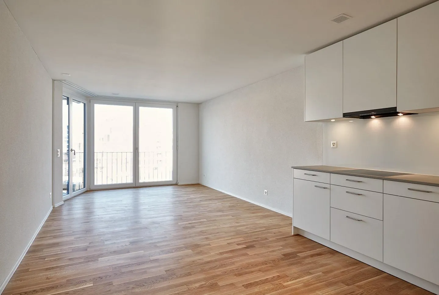 Moderne Wohnung im Erlenmatt - Foto 3 von 8