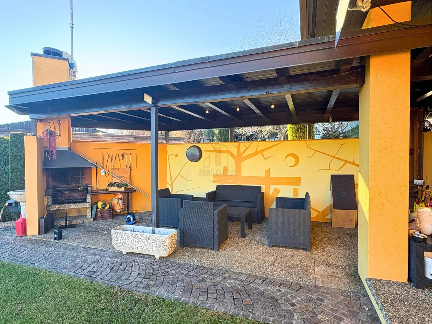 A Jewel in the Green - Photo 11 of 13