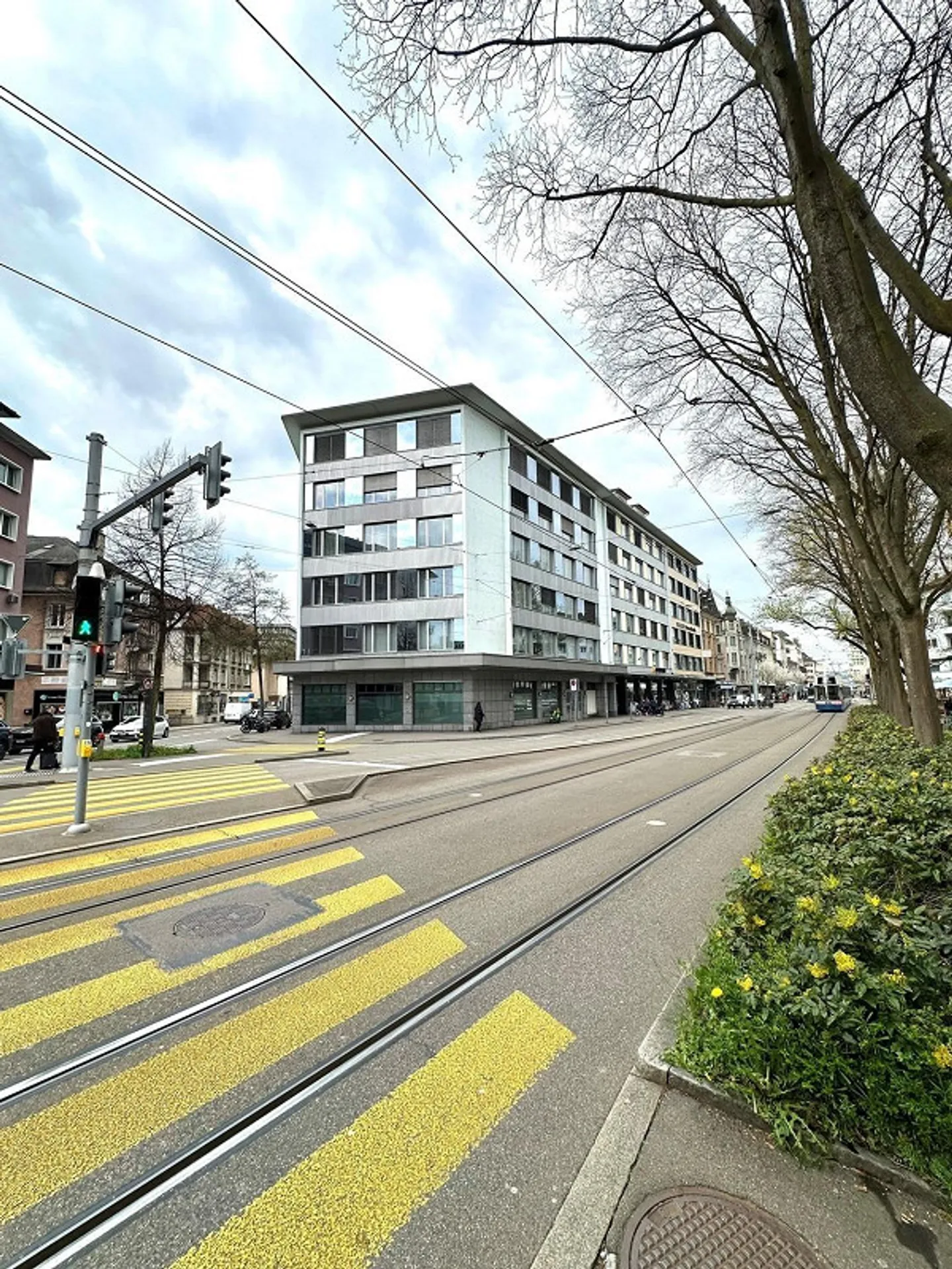 Spazio commerciale rappresentativo al piano terra nella migliore posizione di Zurigo... - Foto 4 di 4