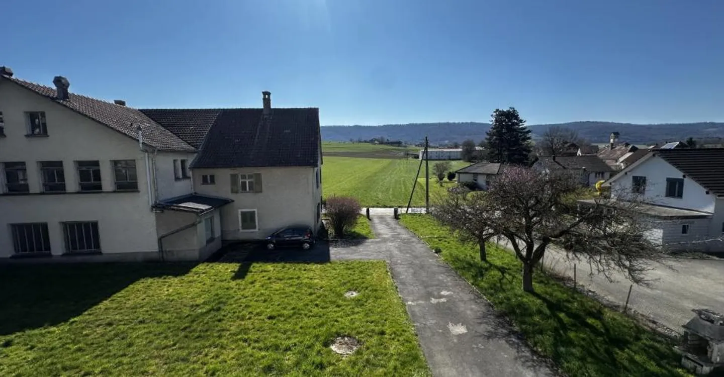 Charmantes Reihenhaus in Fontenais - Foto 2 von 12