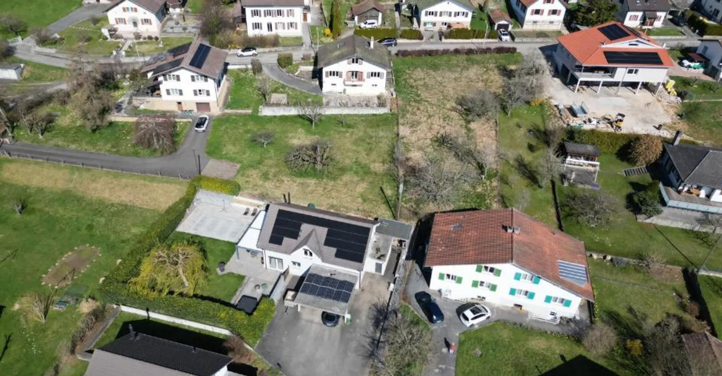 Charmantes Reihenhaus in Fontenais - Foto 3 von 12