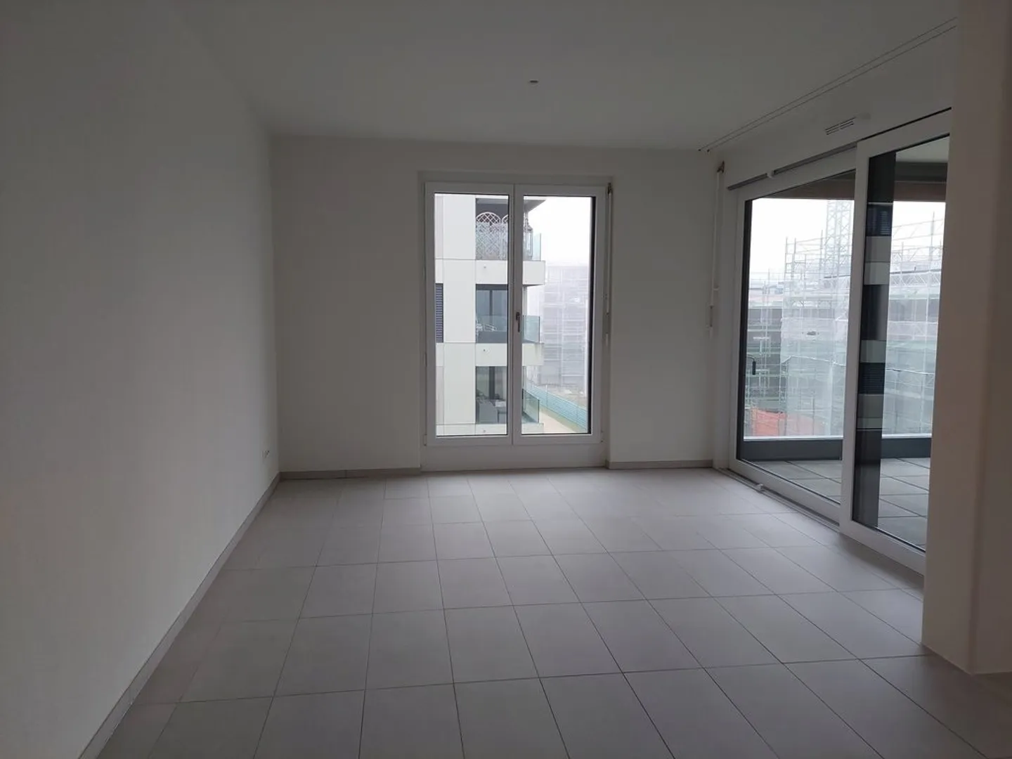 Quartiere Gruvatiez - Spazioso appartamento di 4,5 locali al 3° piano - Foto 3 di 6