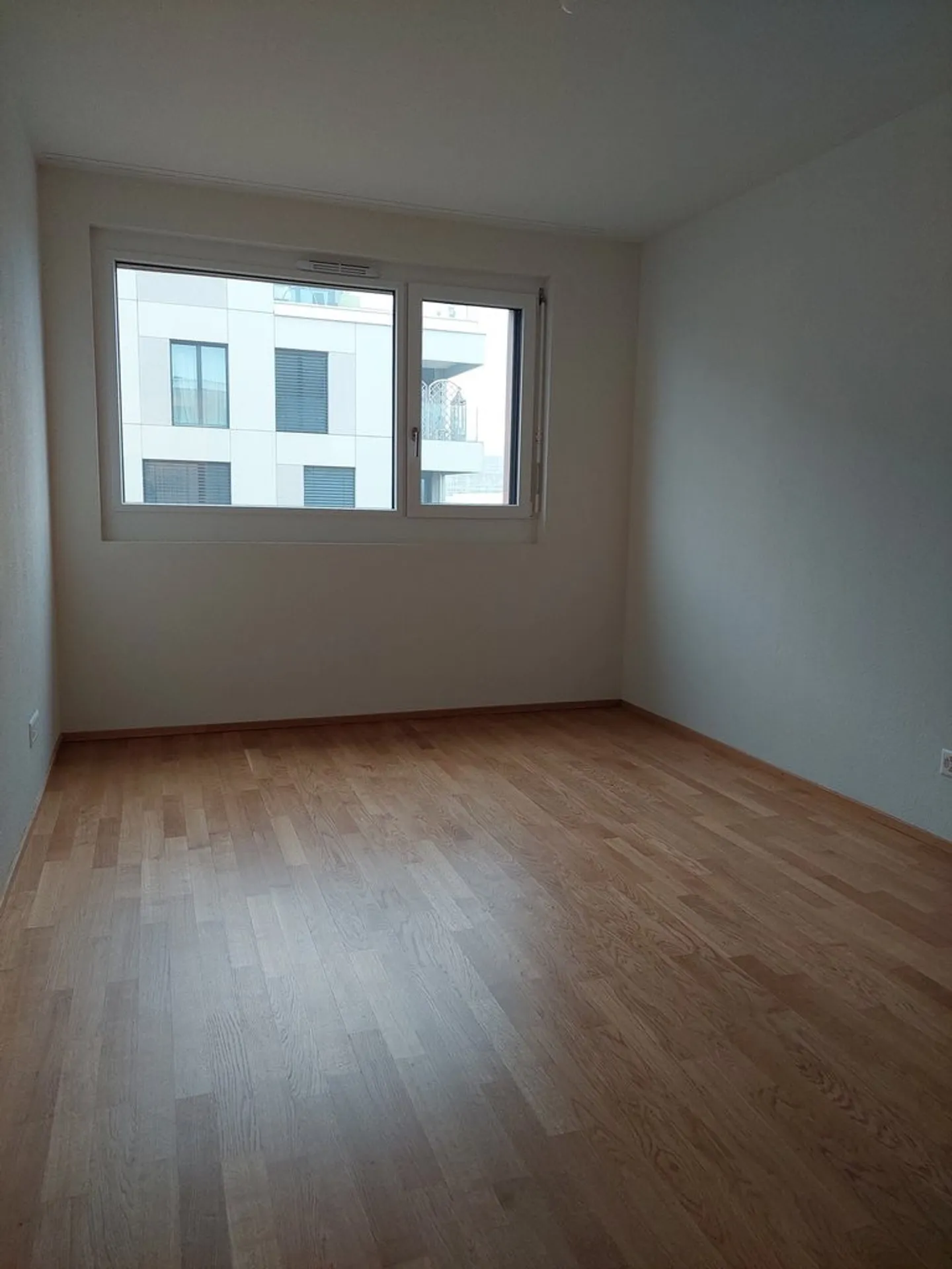 Quartiere Gruvatiez - Spazioso appartamento di 4,5 locali al 3° piano - Foto 6 di 6