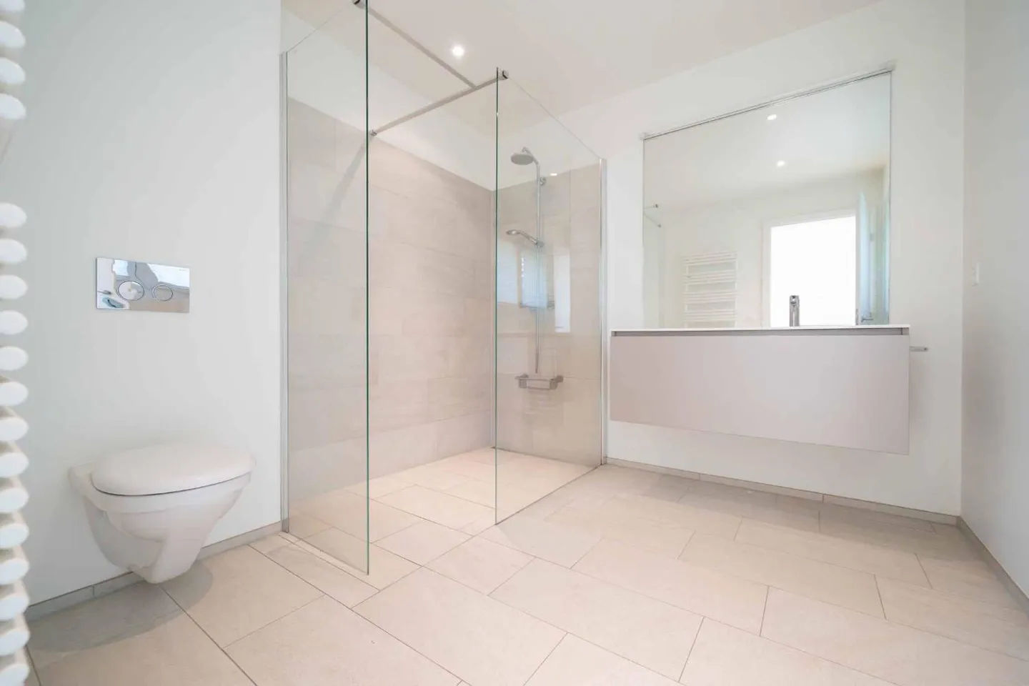 Magnifico appartamento di 3,5 stanze vicino al lago - Foto 5 di 9