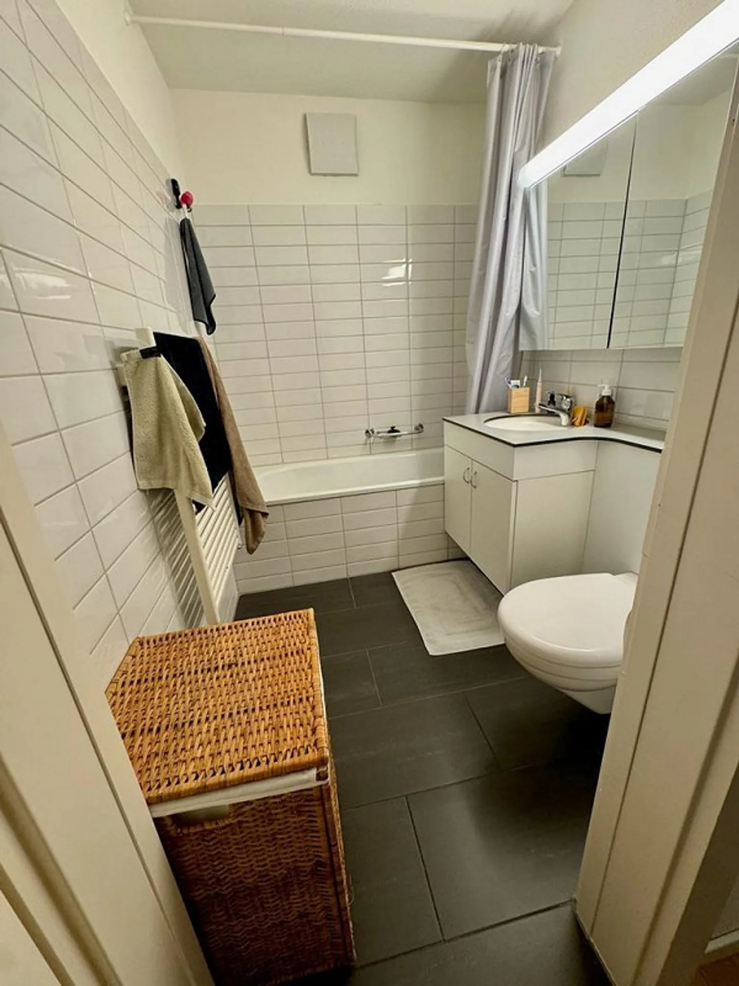 Modernes Studio mit Seeblick - Foto 6 von 9