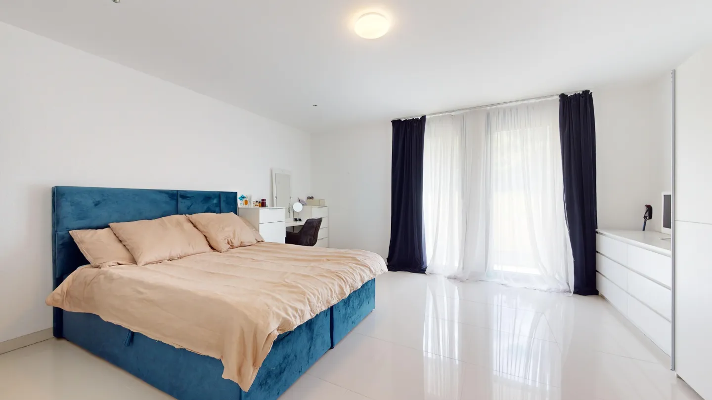 Appartement élégant à Studen - Photo 3 sur 9