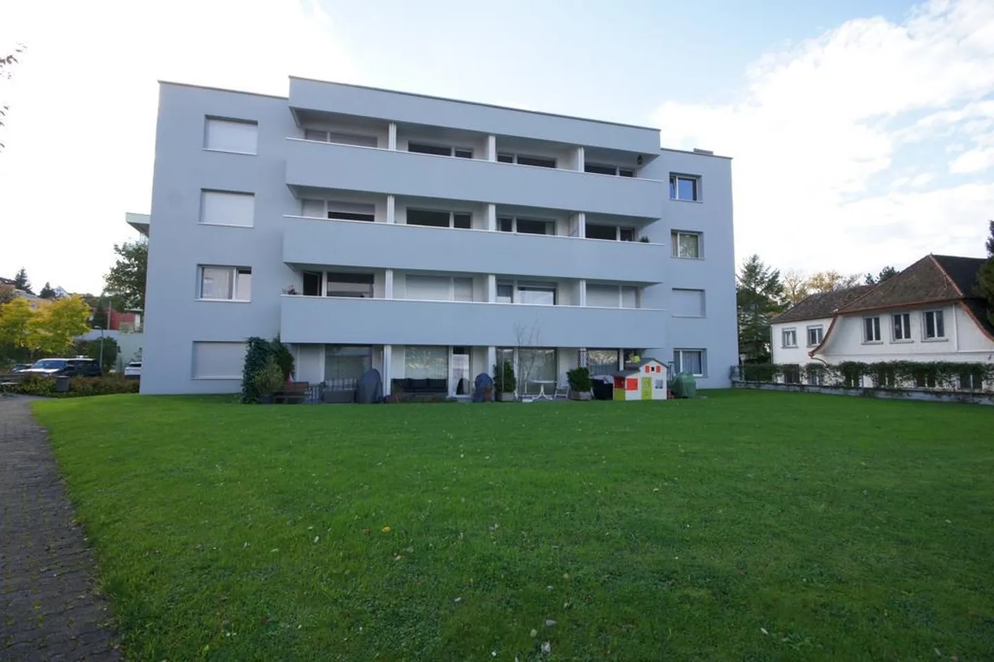 Modernes Studio mit Seeblick - Foto 9 von 9