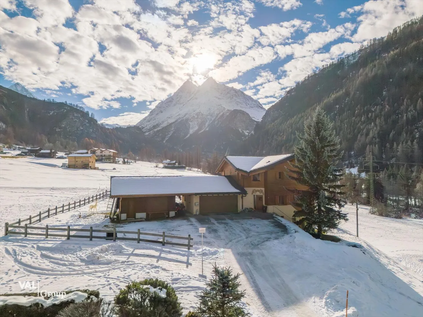 Magnificent apartment with spectacular views of the Dent Blanche - Photo 10 of 13