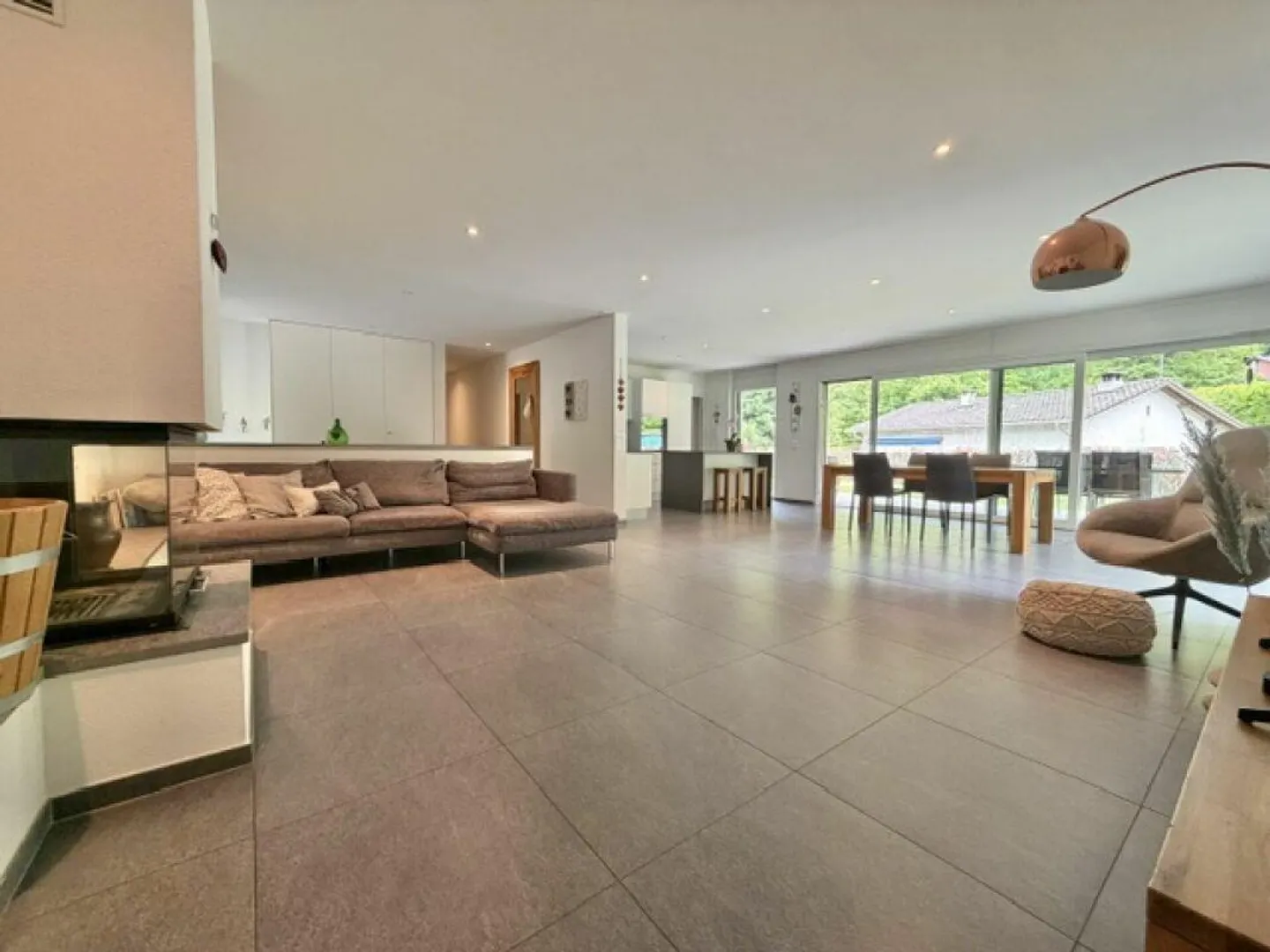 À VENDRE À GOLINO - MAISON INDIVIDUELLE MODERNE AVEC JARDIN PRIVÉ - Photo 6 sur 23