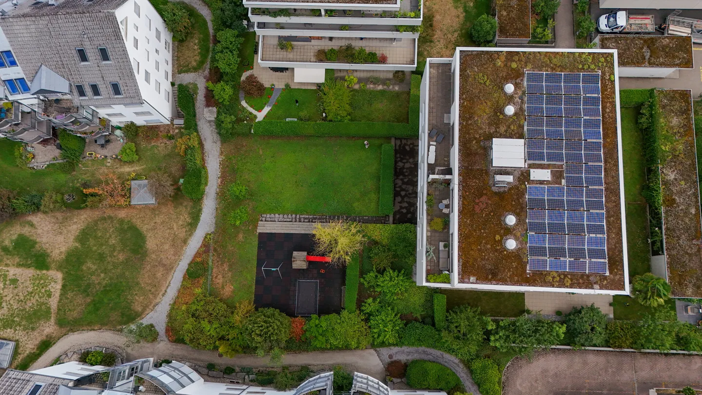 Moderne 3.5-Zimmer Attikawohnung an zentraler Lage mit Fernsicht - Foto 22 di 23