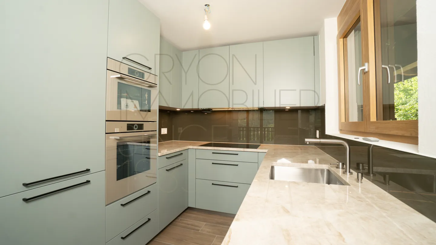 Elegant Alpine Duplex, 140 m² living space + garage, near Barboleuse - Photo 3 of 15