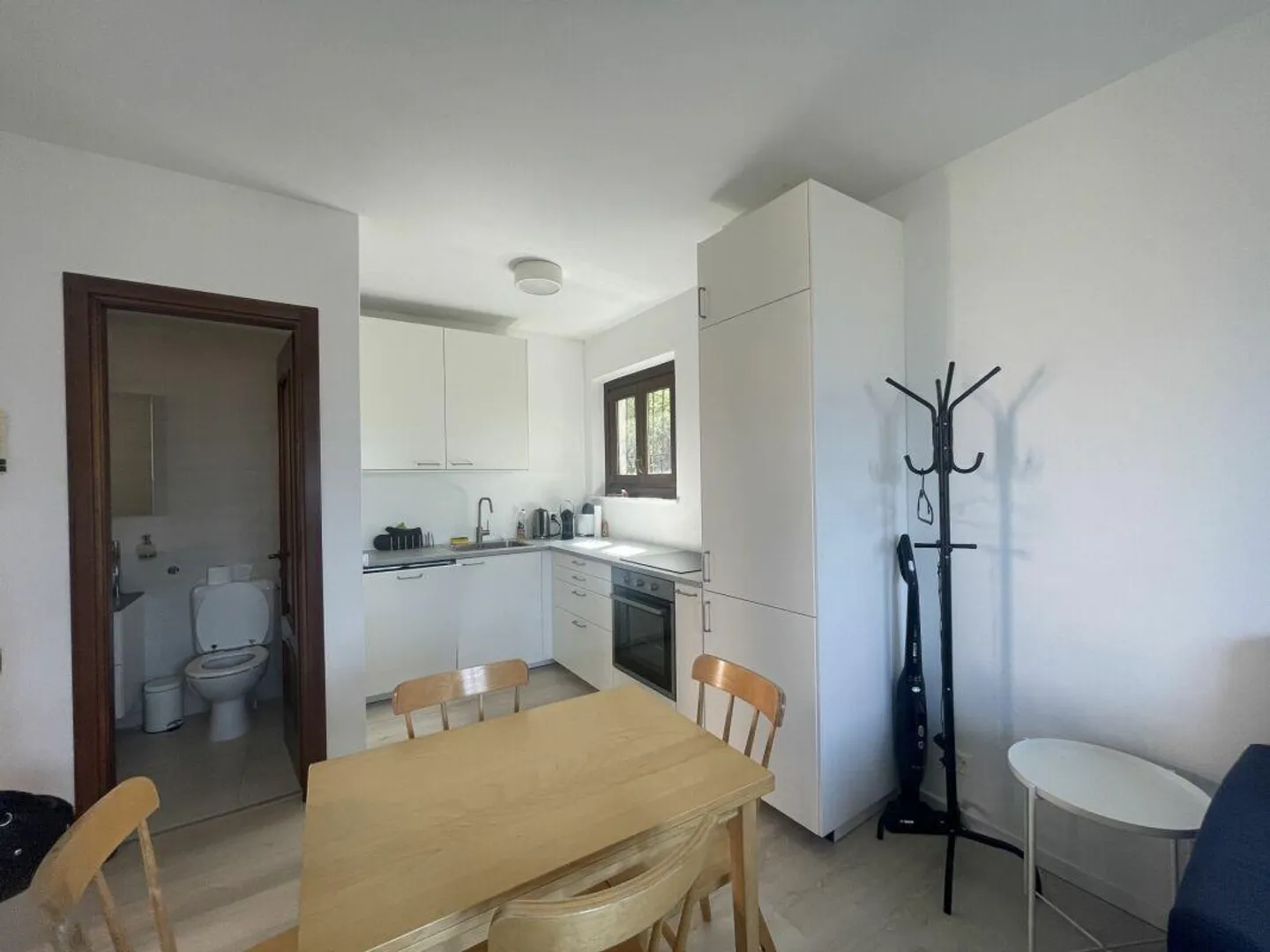 Due case unifamiliari con 3 appartamenti in vendita a Pazzallo. - Foto 5 di 8