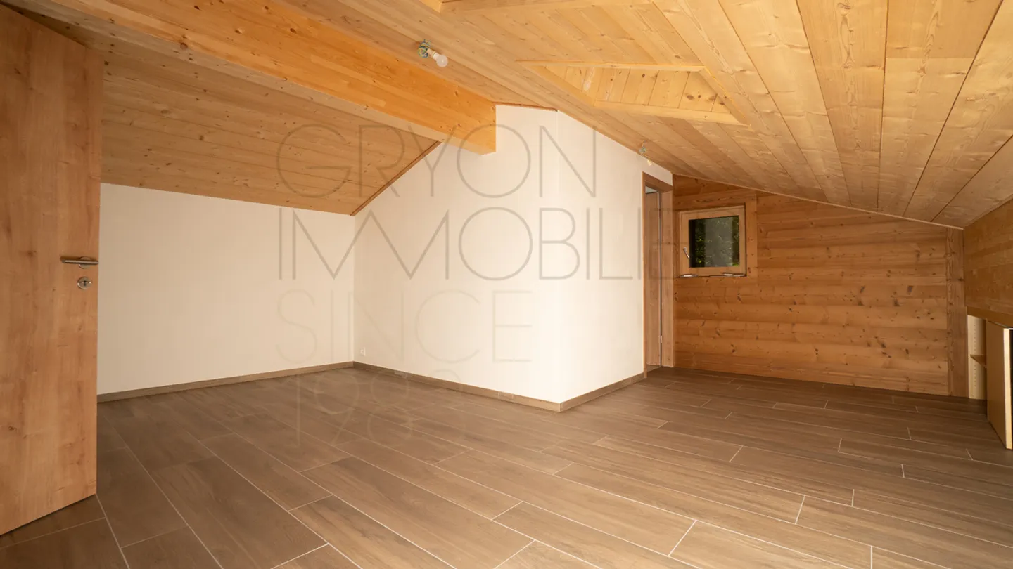 Elegant Alpine Duplex, 140 m² living space + garage, near Barboleuse - Photo 8 of 15