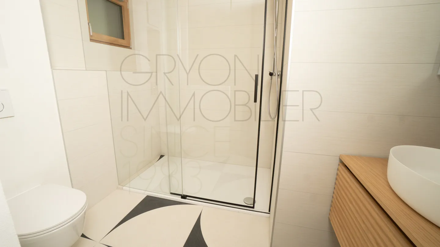 Elegant Alpine Duplex, 140 m² living space + garage, near Barboleuse - Photo 11 of 15