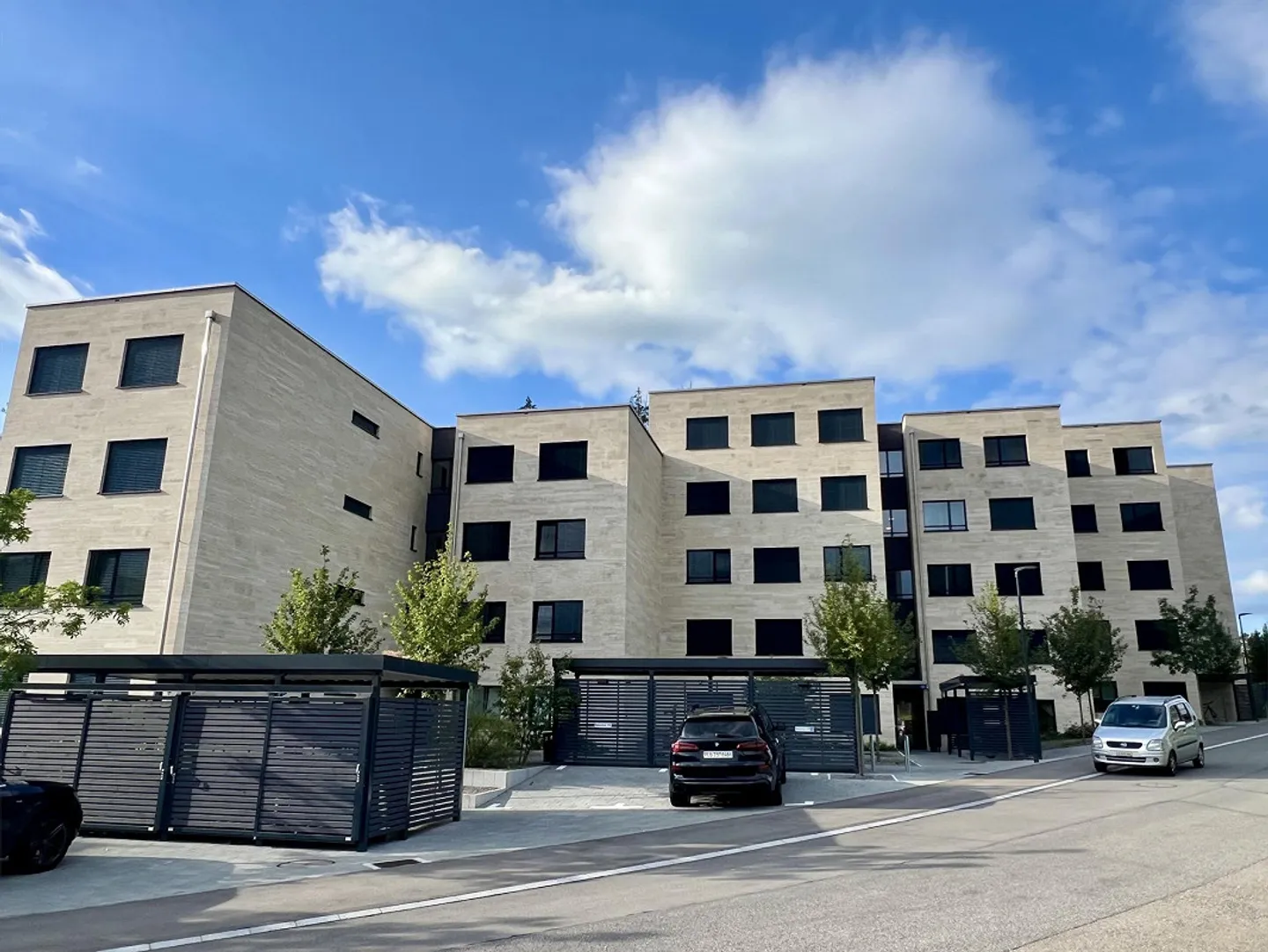 FIRST RENTAL - modern, centrally located new apartment - Photo 1 of 12