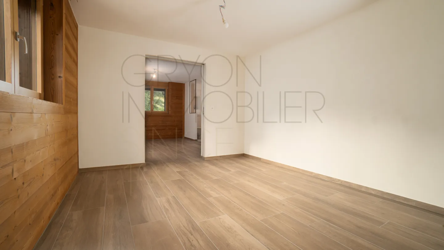Elegant Alpine Duplex, 140 m² living space + garage, near Barboleuse - Photo 12 of 15