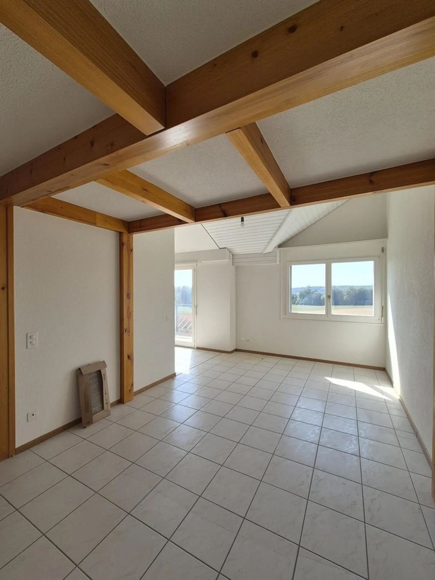 CORMEROD - 3,5 Zimmer Duplex im 2. Stock - Foto 3 von 8