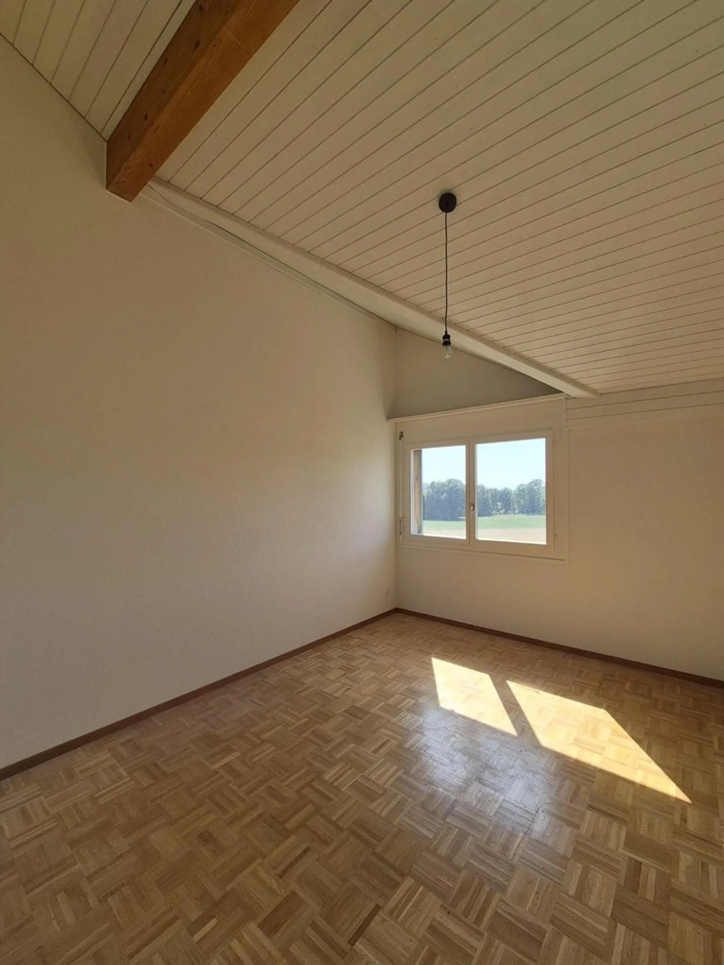CORMEROD - 3,5 Zimmer Duplex im 2. Stock - Foto 5 von 8
