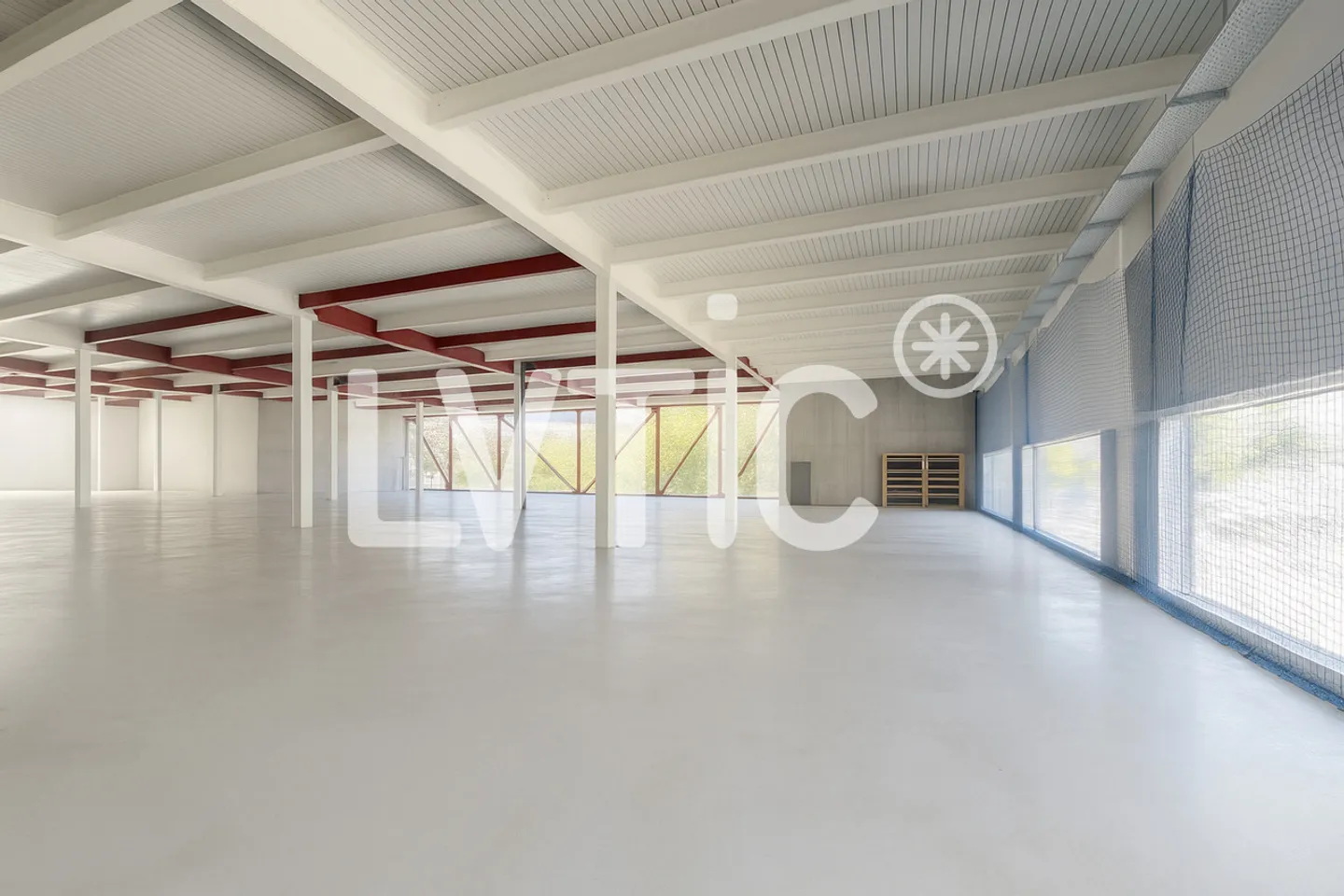Workshops, warehouses, offices of 9500 m2 divisible for rent in Eclépens - Photo 3 of 11