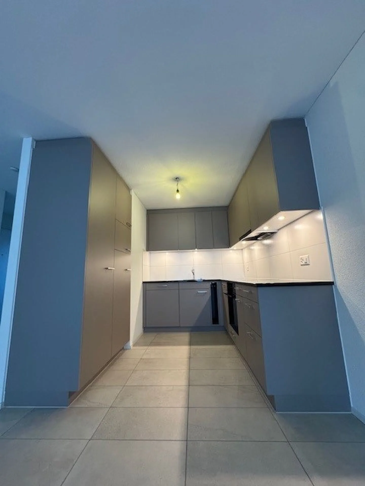 Charming 2.5-room apartment - Photo 1 of 4