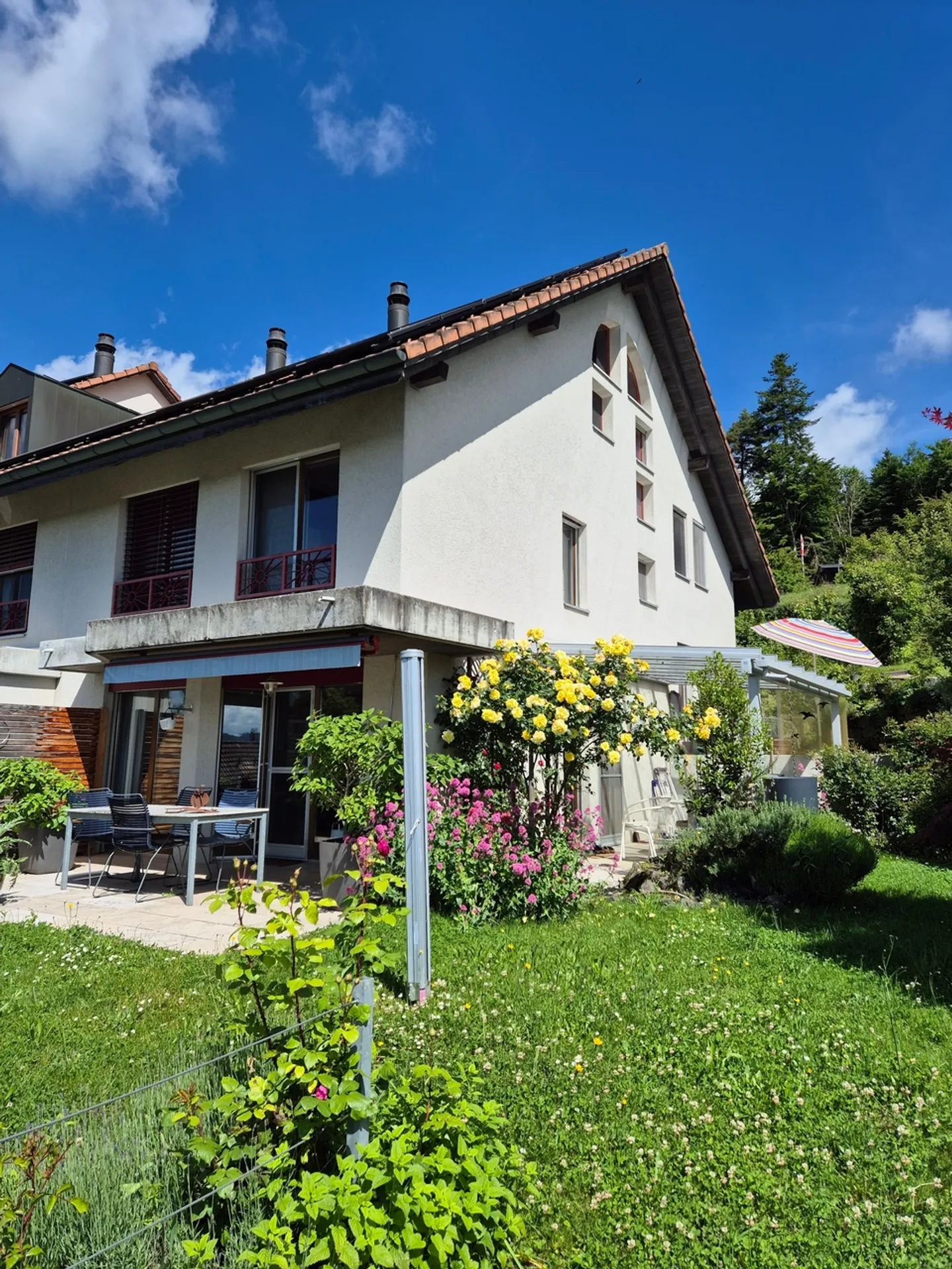 Maison d'angle attrayante de 5,5 pièces dans le Seeland bernois - Photo 9 sur 10