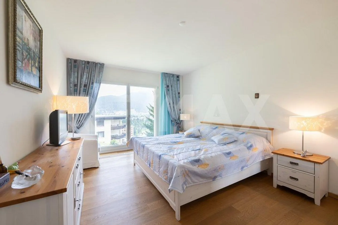 Comfort abitativo esclusivo in posizione elevata - Foto 7 di 10