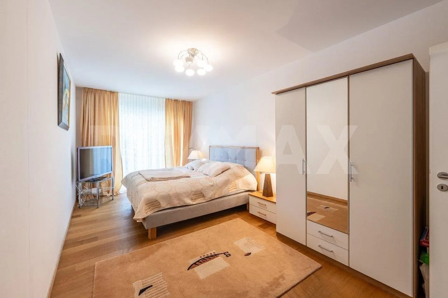 Comfort abitativo esclusivo in posizione elevata - Foto 8 di 10