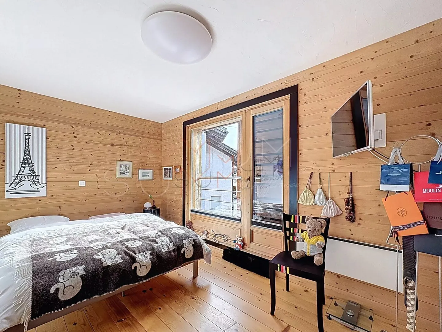 Sumptuous renovated barn with 2 apartments in Savièse - Photo 9 of 13