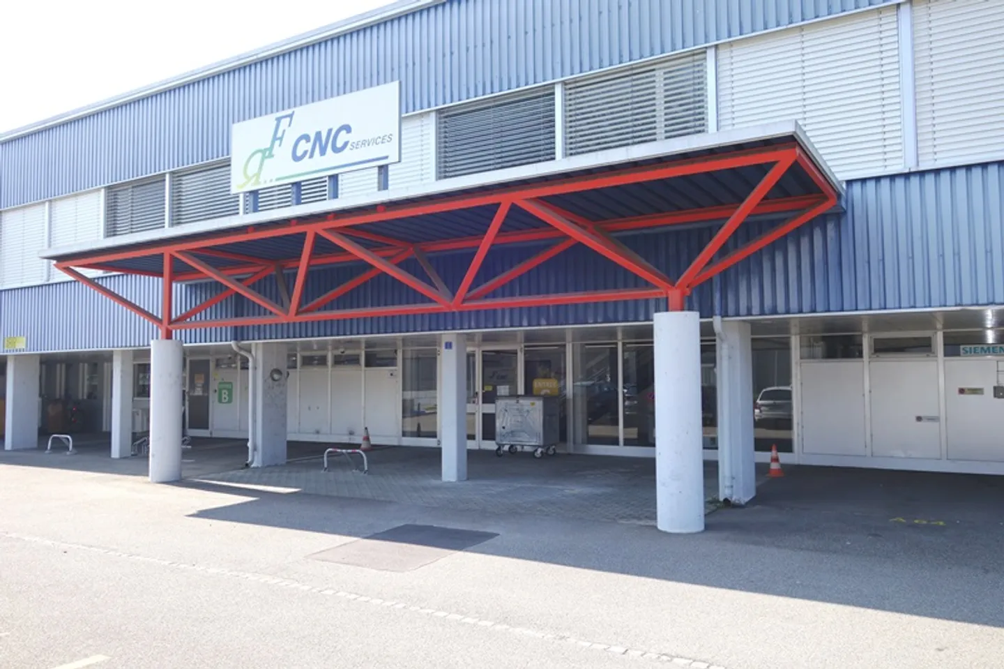 Industry - Photo 5 of 27