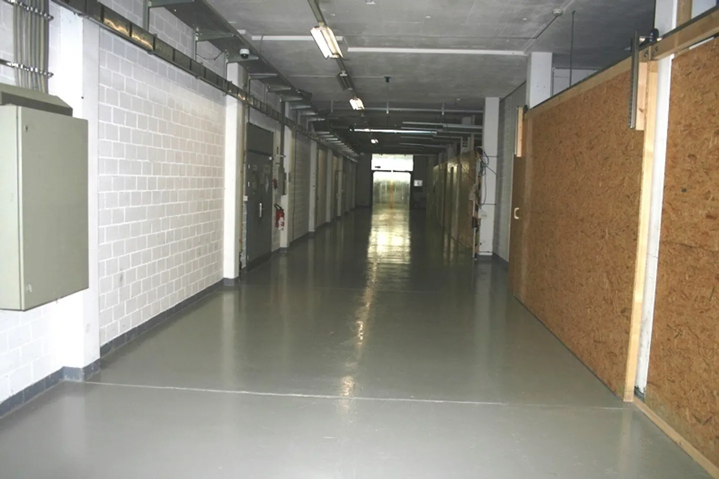 Industry - Photo 8 of 27