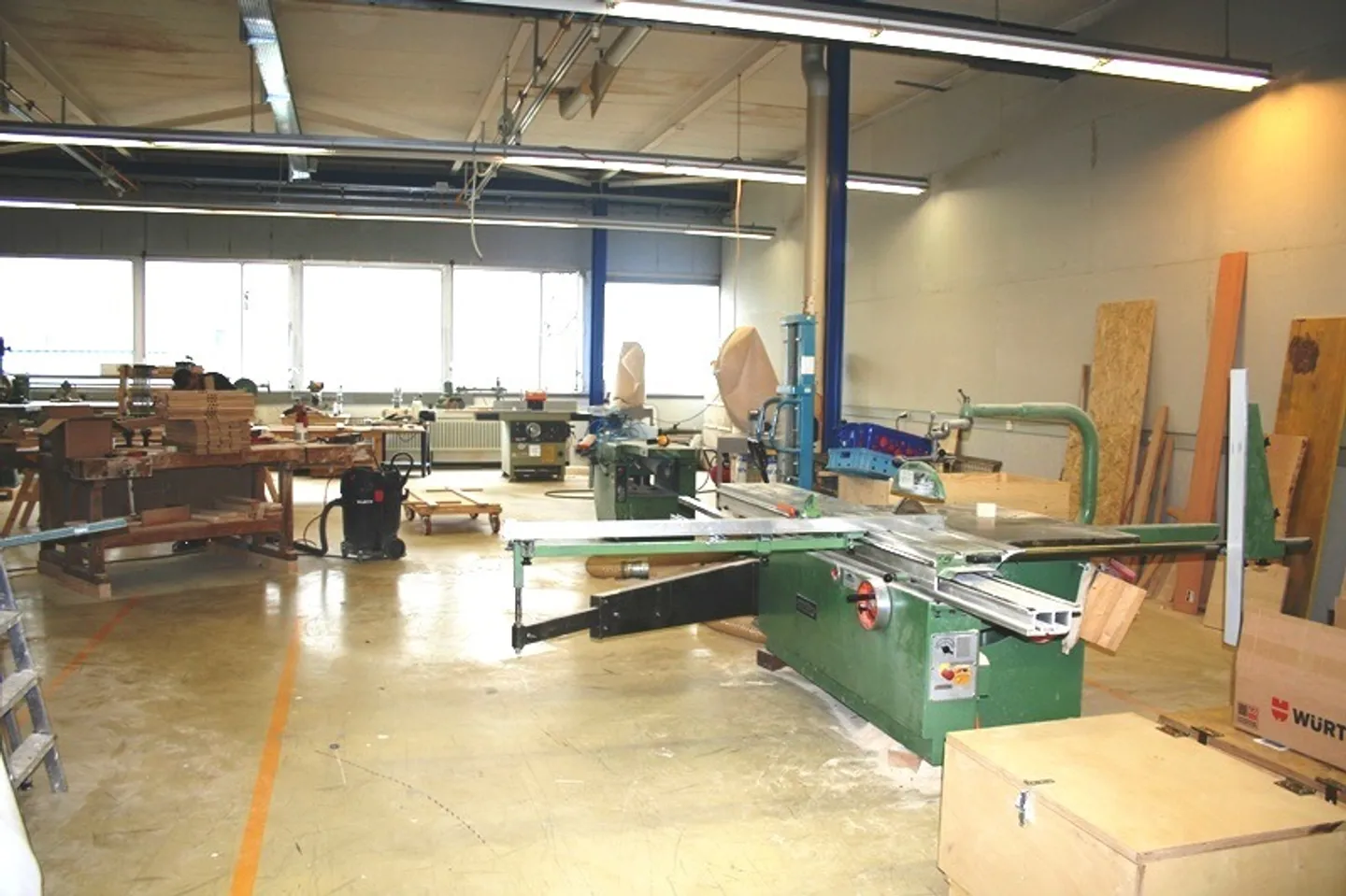 Industry - Photo 10 of 27