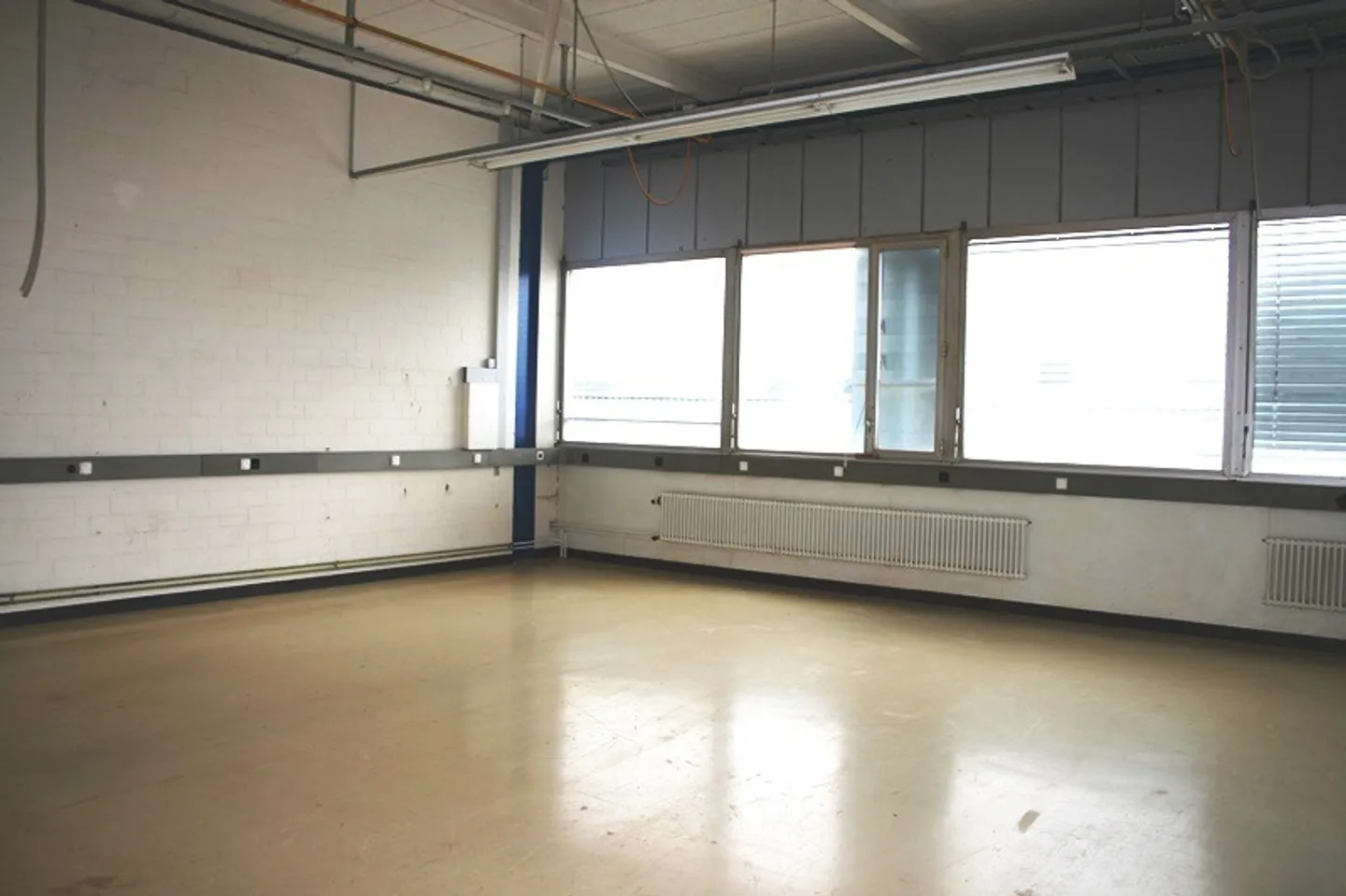 Industry - Photo 12 of 27