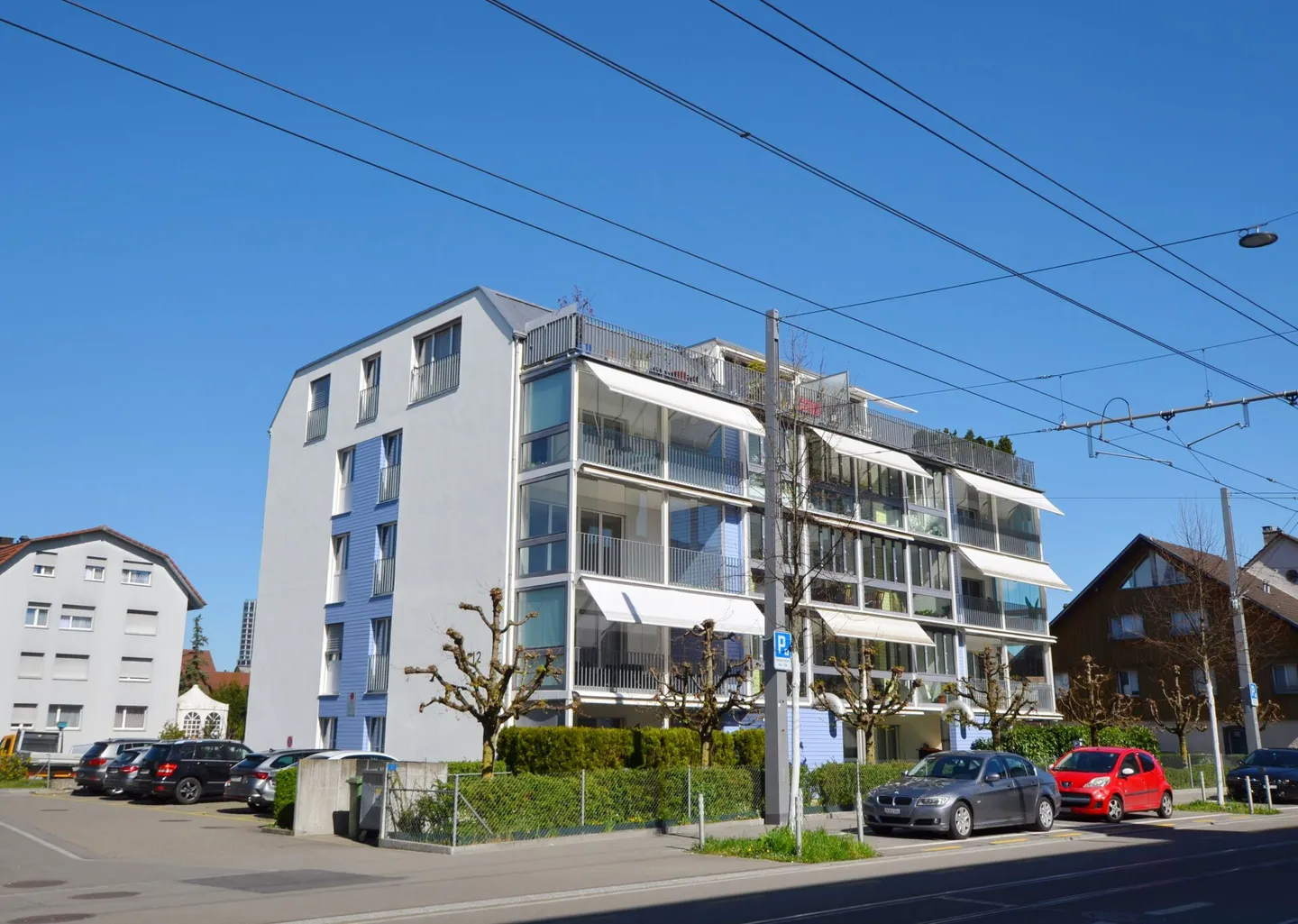 RÉSERVÉ!!! Appartement de 4,5 pièces avec balcon - Photo 1 sur 5