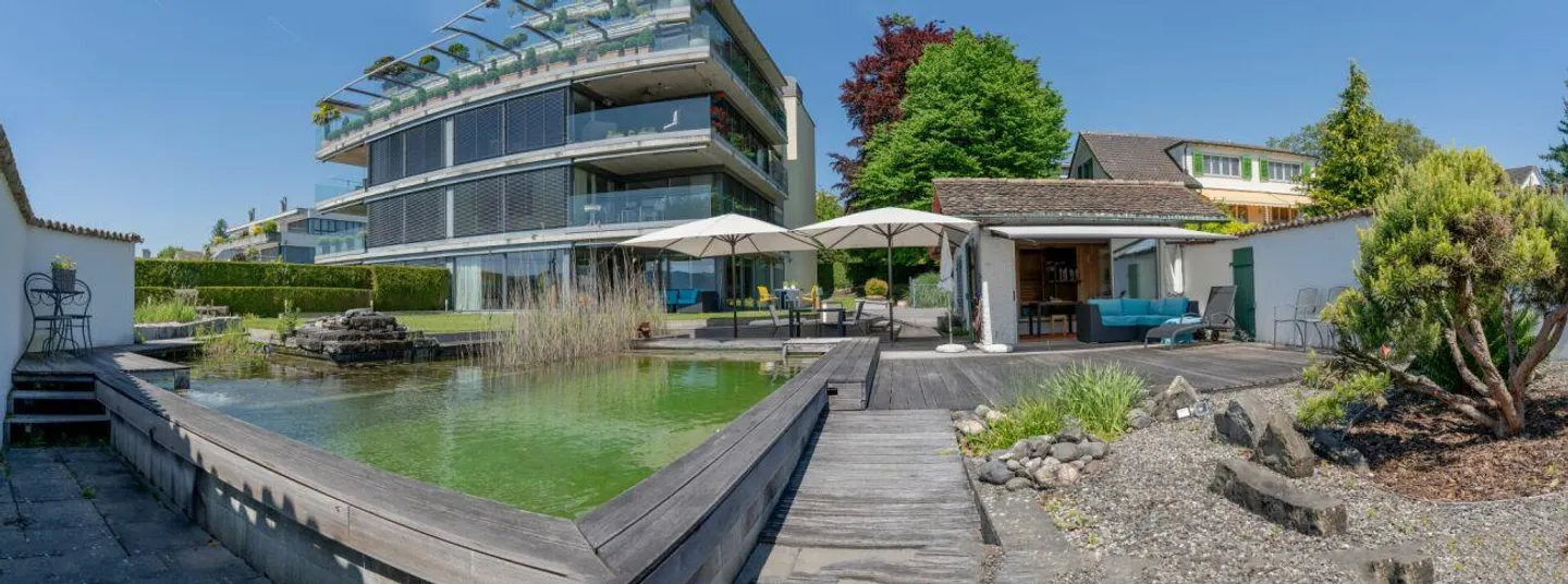 La tua oasi abitativa con vista sul lago di Zurigo - Foto 1 di 16