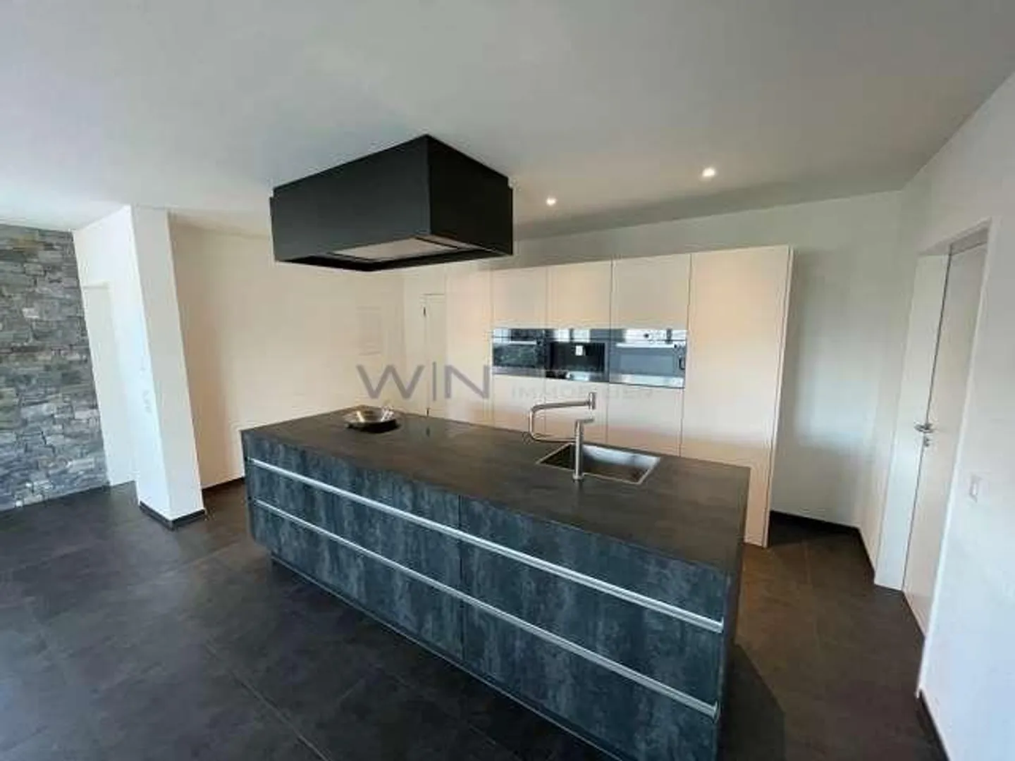 Incantevole chalet svizzero - Foto 1 di 8