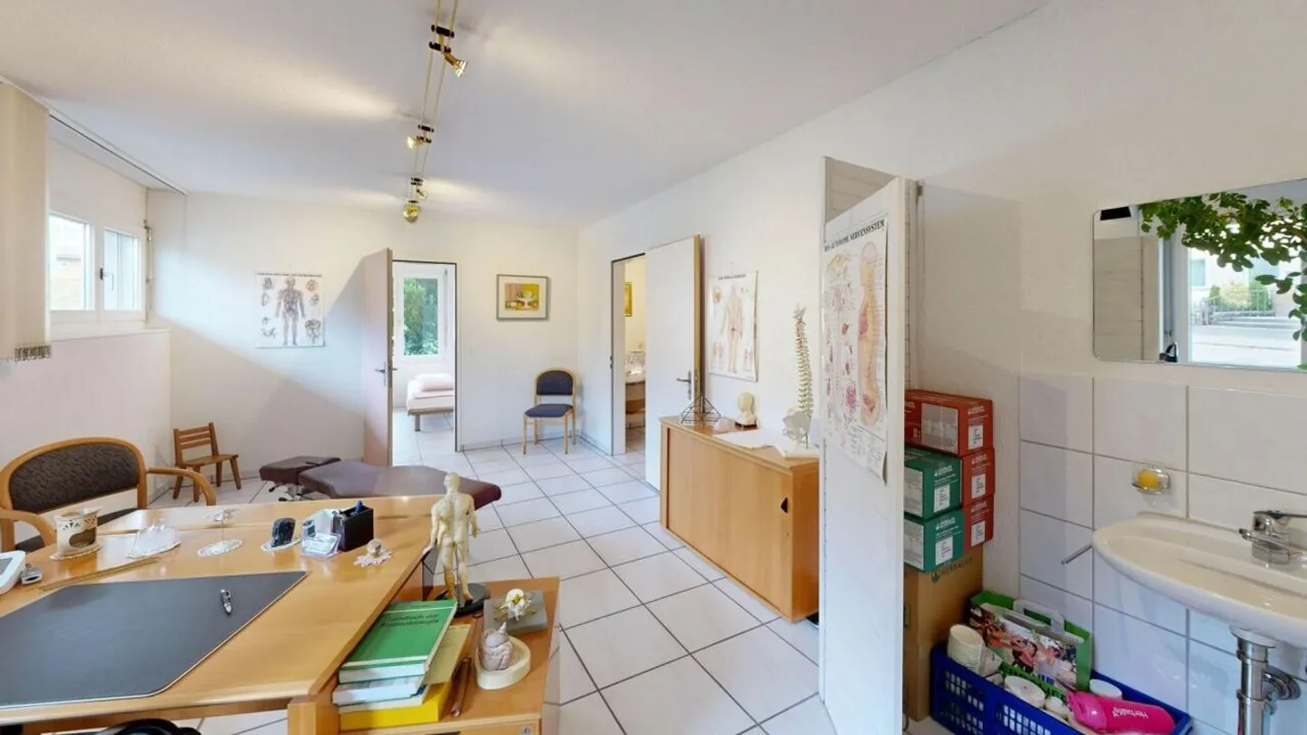 Office space for sale - Photo 11 of 26