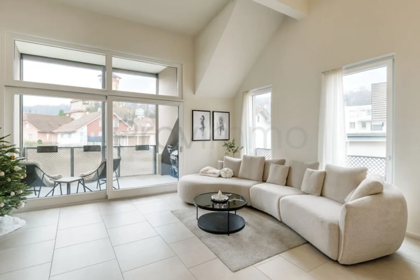 Penthouse spacieux 4.5 pièces - Photo 7 sur 13